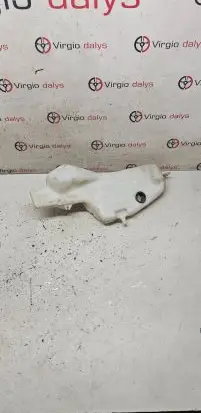 Renault Scenic I Windscreen/windshield washer pump 7700843902