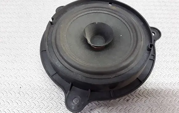 Nissan Note (E11) Rear door speaker 28156AV700
