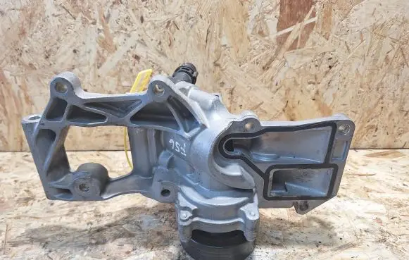 Mini One - Cooper F56 F55 Water pump 8601366 DP6037800