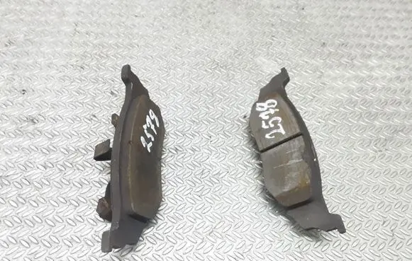 Chrysler Neon II Brake pads (rear) 
