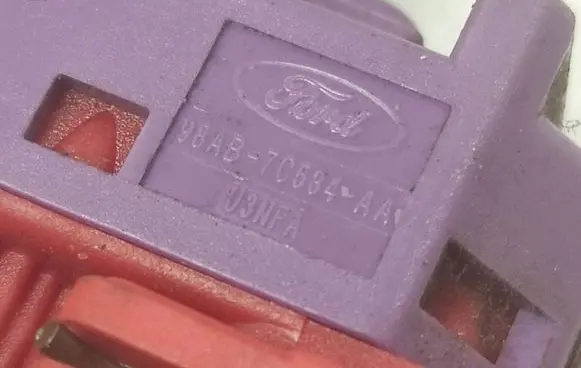 Ford Focus Brake pedal sensor switch 98AB7C534AA