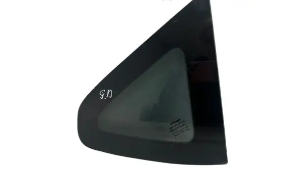Nissan Qashqai Rear side window 43R006723 DOT24M101AS3 U2105163