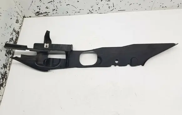 Ford Focus Fender trim (molding) 8M51A02476A