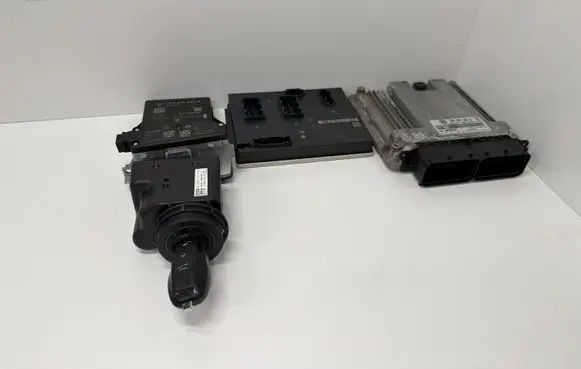 Porsche Cayenne (92A) Engine ECU kit and lock set 7P5907401D 0281017906 7PP907064EL