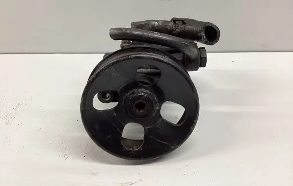 KIA Sorento Power steering pump 7519A010