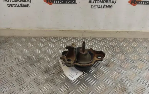 Honda Jazz Engine mount bracket