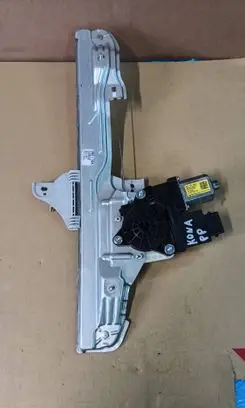 Hyundai Kona I Front door window regulator with motor 82460J9010