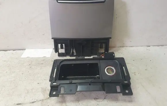 Audi A7 S7 4G Ashtray (front) 4G0863273