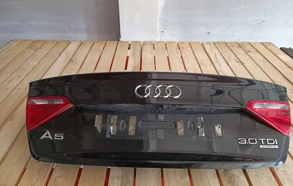 Audi A5 8T 8F Tailgate/trunk/boot lid