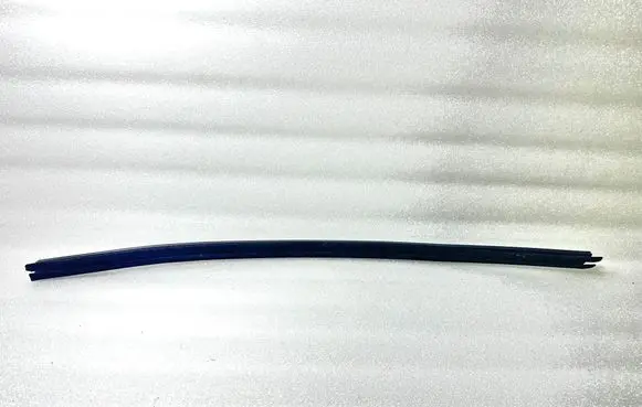 Audi A4 S4 B8 8K Rubber seal front door window/glass 8K0837479C