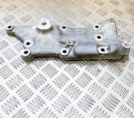 Porsche Macan (95B) Engine mounting bracket 9461022257R