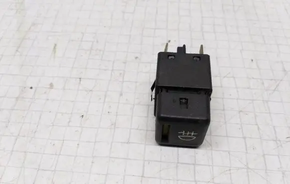 Opel Astra F Fog light switch 90228201