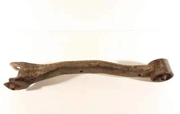 Mitsubishi Pajero Rear suspension control arm 4125A006