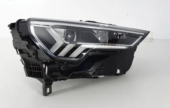 Audi Q3 F3 Headlight/headlamp 83A941034