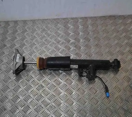 BMW 4 F36 Gran coupe Rear shock absorber/damper 6864755 6862725