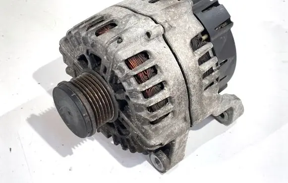 BMW X1 E84 Generator/alternator 8507624