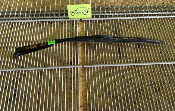 Mercedes-Benz G W461 W463 1st Gen Windshield/front glass wiper blade A0018201144 0018201144