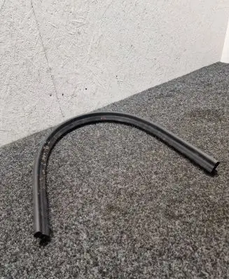 Porsche Macan (95B) Engine compartment rubber 95B823737