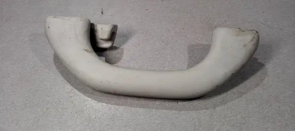 Volkswagen Golf IV Rear interior roof grab handle 6N0857607C
