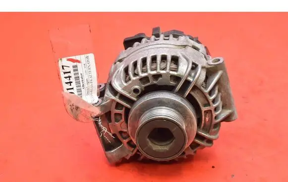 Dacia Logan I Generator/alternator 8200438148