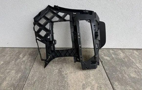 Volkswagen Multivan T6 Front bumper mounting bracket 7E0807177A