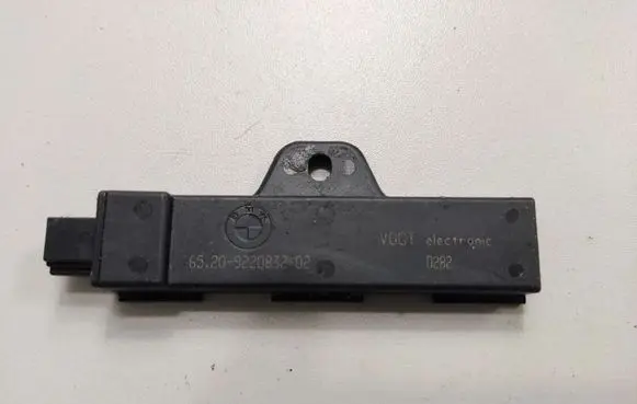 BMW 7 G11 G12 Keyless system antenna 9144260 9220832