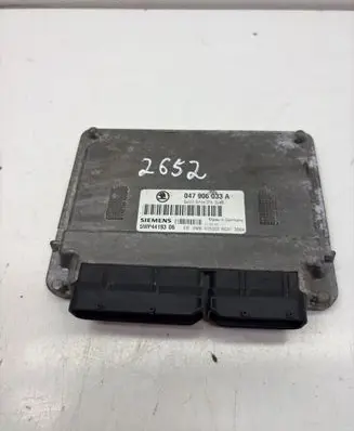 Skoda Fabia Mk1 (6Y) Engine control unit/module 047906033A 5WP44193