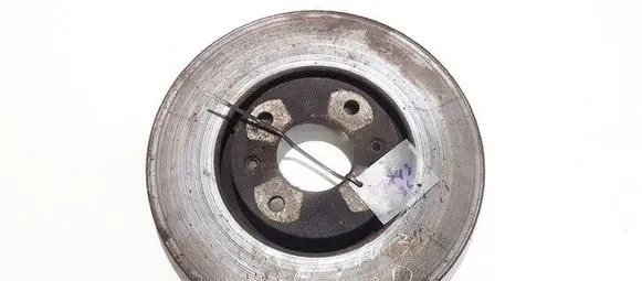 Audi A4 S4 B5 8D Front brake disc ventiliuojamas