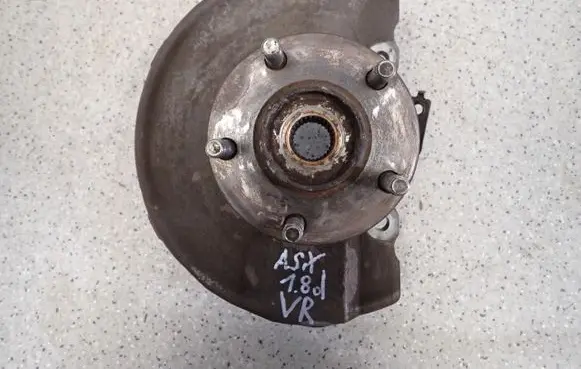Mitsubishi ASX Front wheel hub spindle knuckle 