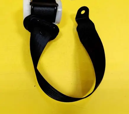 Mazda 5 Rear seatbelt 0434090