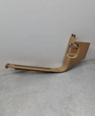 Porsche Cayenne (92A) (C) pillar trim A053629