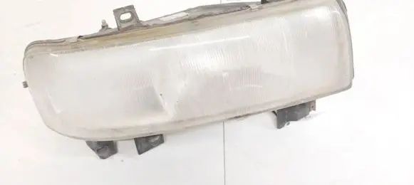 Opel Movano A Headlight/headlamp 7700352104