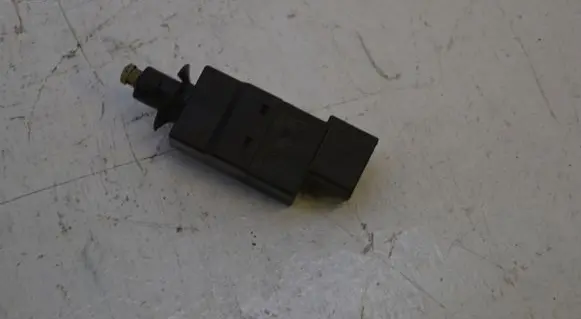 Mercedes-Benz A W168 Brake pedal sensor switch 0015452090