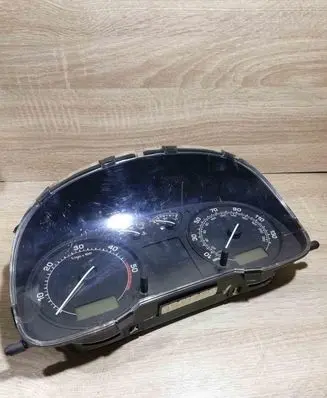 Skoda Octavia Mk1 (1U) Speedometer (instrument cluster) 1U0920911F