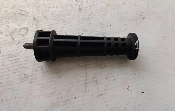 Renault Master III Floor mat clip fixing clamp 112493971R