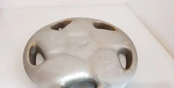 Ford Galaxy R15 wheel hub/cap/trim 7M0601147H 165004 95VW61130DB