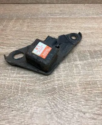 Toyota Prius (XW20) Airbag deployment crash/impact sensor 8917447040 2521000160 Used