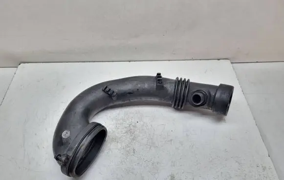 BMW X5 E53 Turbo air intake inlet pipe/hose 7795026