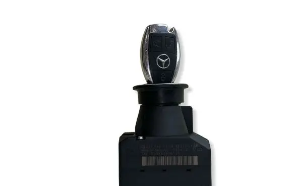 Mercedes-Benz SL R230 Ignition lock 2305451308