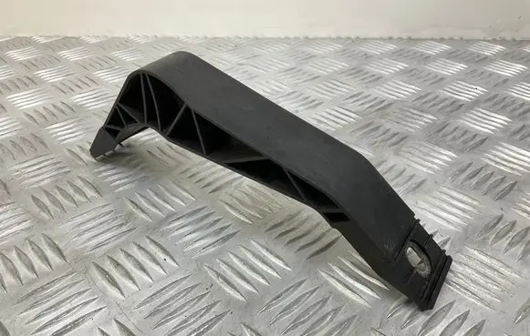 Audi Q3 8U Radiator support slam panel bracket 8U0805528