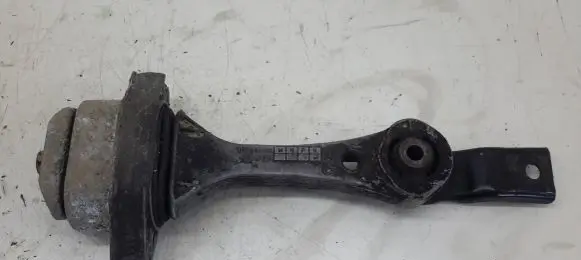 Volkswagen Golf IV Engine mount bracket 1J0199851
