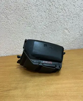 Land Rover Discovery Sport Fuse box set HK7214A076BB 7721221458