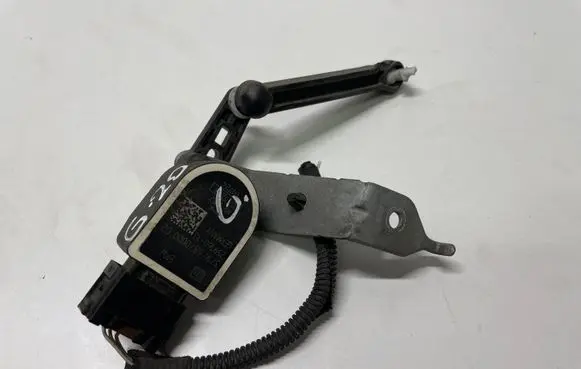 BMW 3 G20 G21 Headlight/headlamp level sensor 6870000