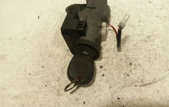 Nissan Primera Ignition lock 28590C9965 20435A 5WK48043
