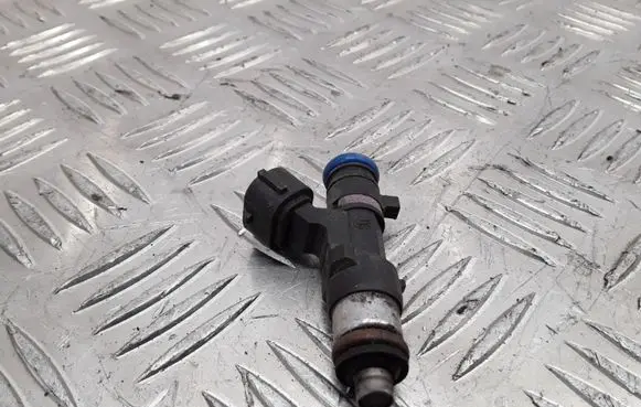 Nissan Titan Fuel injector 0280158007