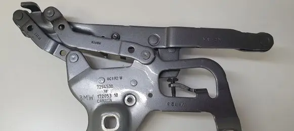 BMW X5 F15 Engine bonnet/hood hinges 17205310 7294530