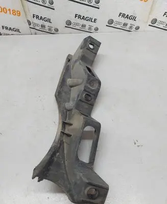 Volkswagen PASSAT B6 Front bumper mounting bracket 3C0807889