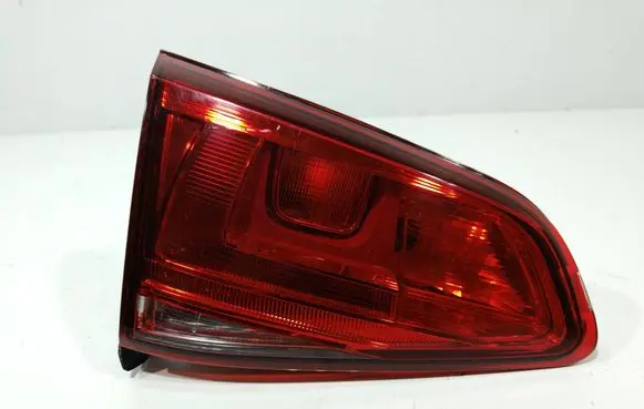 Volkswagen Golf VII Tailgate rear/tail lights 5G0945093D