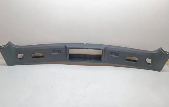 BMW 1 E82 E88 Windshield trim 6962895 51446962895