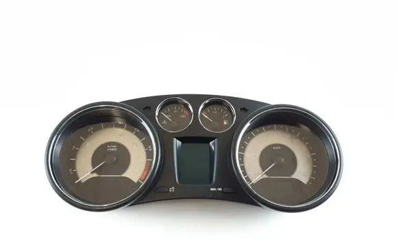 Speedometer (instrument cluster)